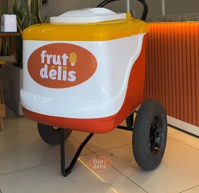 Carrinho de picolés Frutidelis para eventos, aniversários e festas